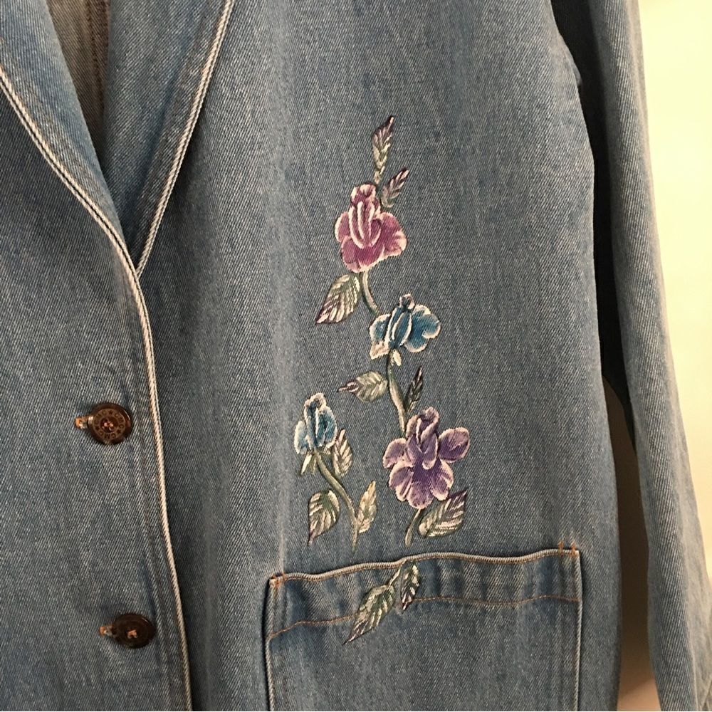 VINTAGE CMC Oversized Denim Blazer with Floral Designs | Size Large - Picture 8 of 8